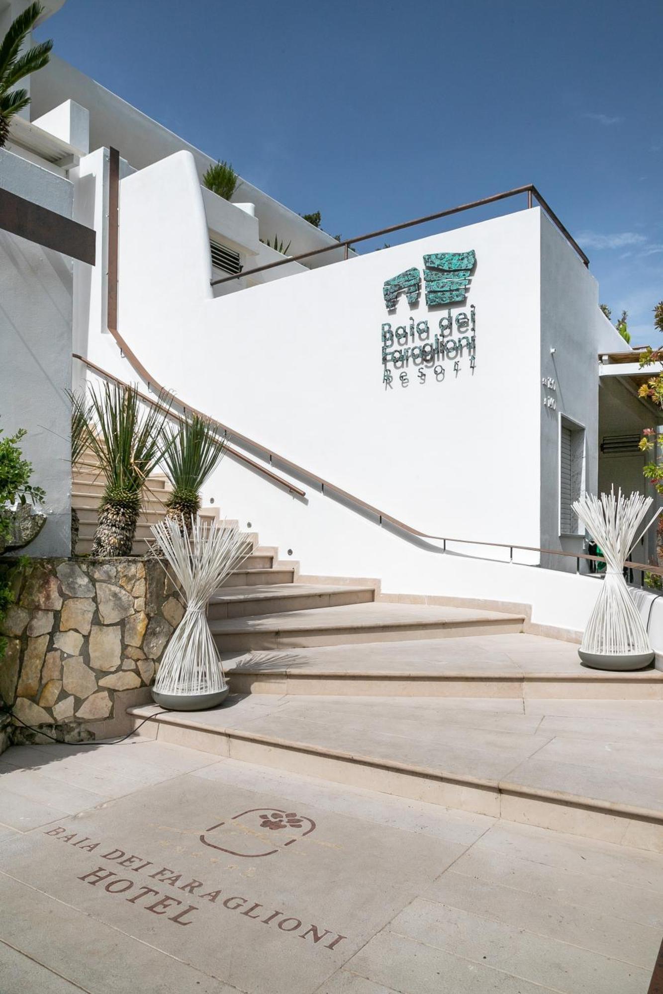 Ah Premium Baia Dei Faraglioni Hotel Mattinata Bagian luar foto